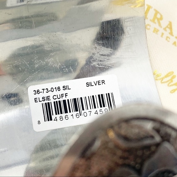 SHIRALEAH Silver Tone ELEPHANT CUFF BRACELET - Picture 4 of 8